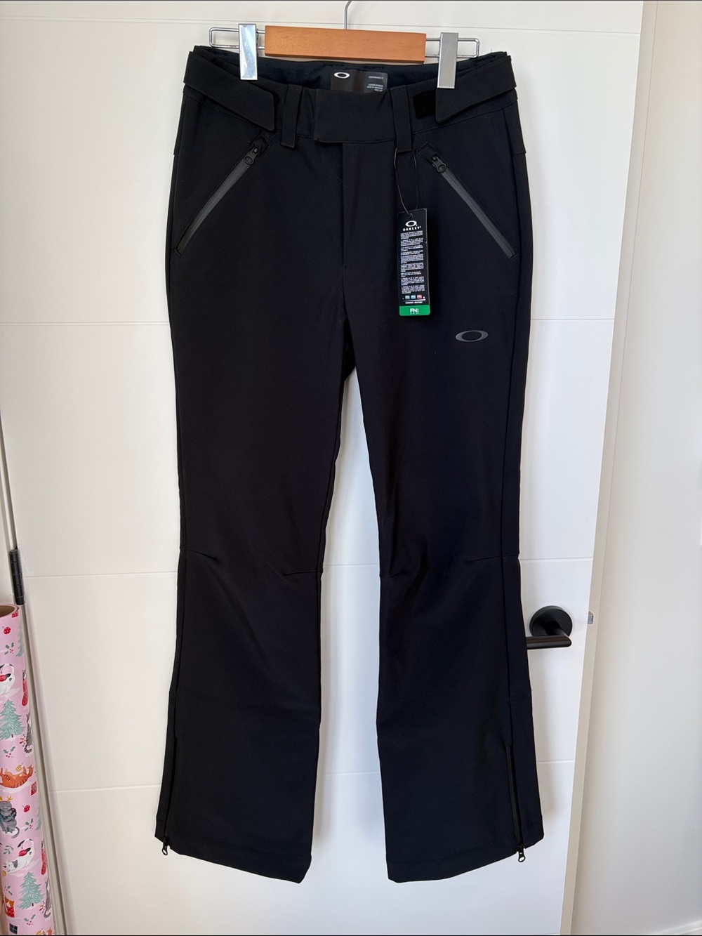 Women’s Softshell Pant Snowboarding Skiing flare performance pant sz small